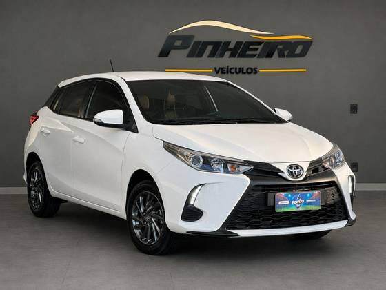 TOYOTA YARIS 1.5 16V FLEX XS MULTIDRIVE TOYOTA YARIS 1.5 16V FLEX XS MULTIDRIVE